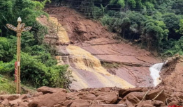 泥石流视频,惊心动魄！泥石流现场惊险瞬间全程记录